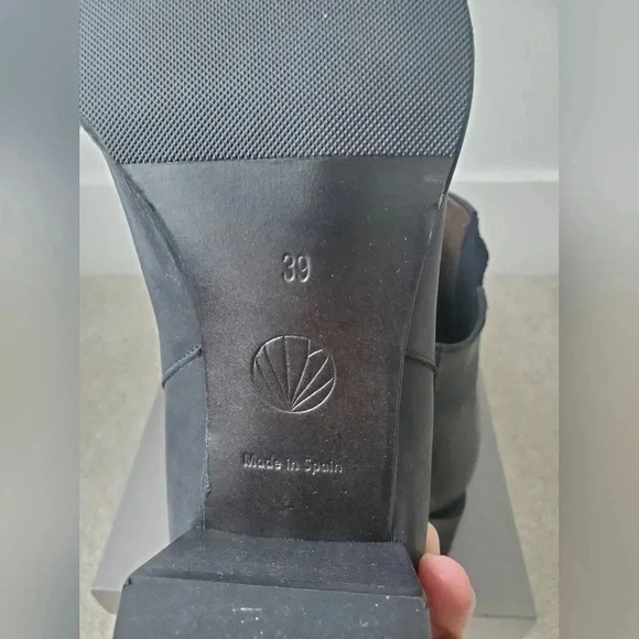 Coclico block heel Sibyl Ringo black leather booties - Picture 10 of 10